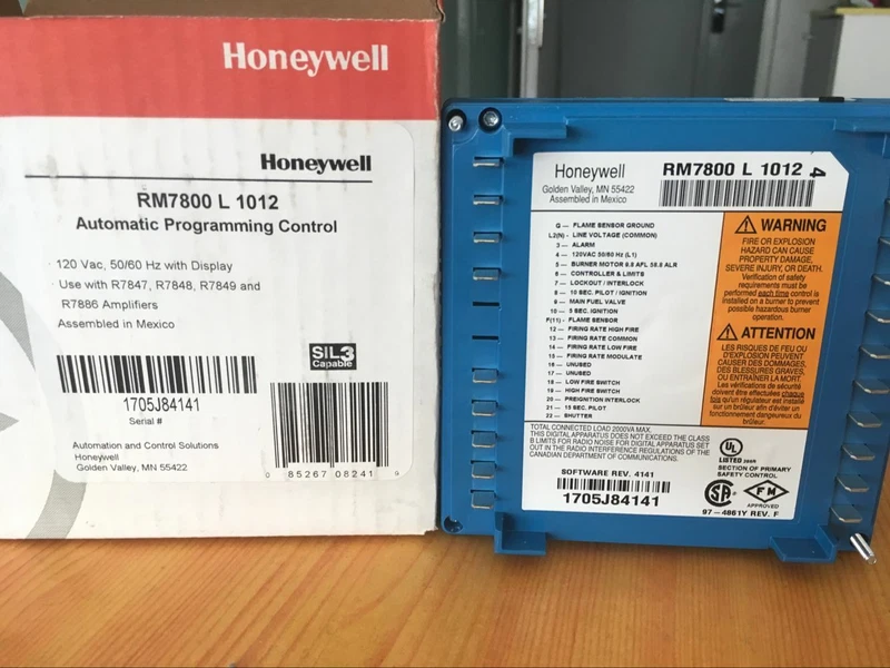 Honeywell RM7800L1012 Burner Control RM7800L1012 Free Expedited Shipping 2 s l800