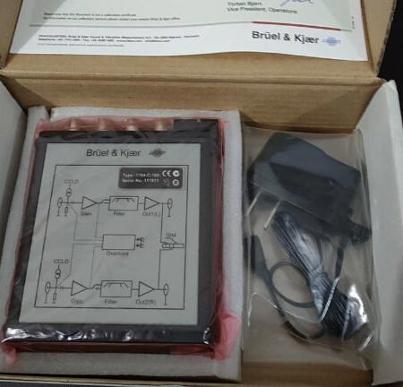 Bruel&Kjaer 1704-C-102 microphone amplifier