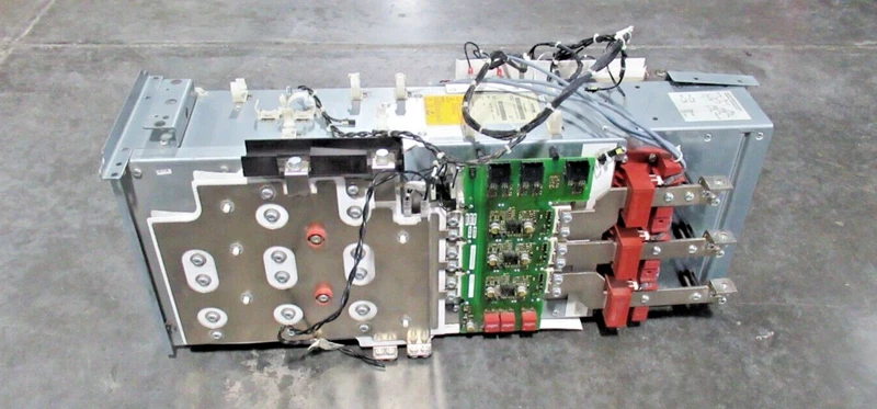 Siemens 6SL3351-1AE32-6AA2 Power Module Power Block 6SL33511AE326AA2 2 6SL3351 1AE32 6AA2 0