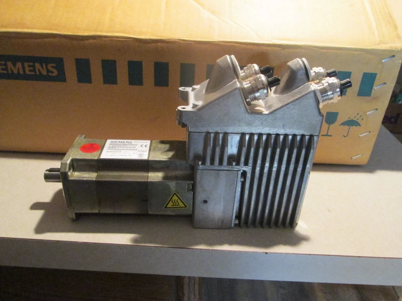 SIEMENS 6SN2155-0AA11-1BA1 SIMODRIVE POSMO A 300W **NEW** 2 6SN2155 0AA11 1BA1 0