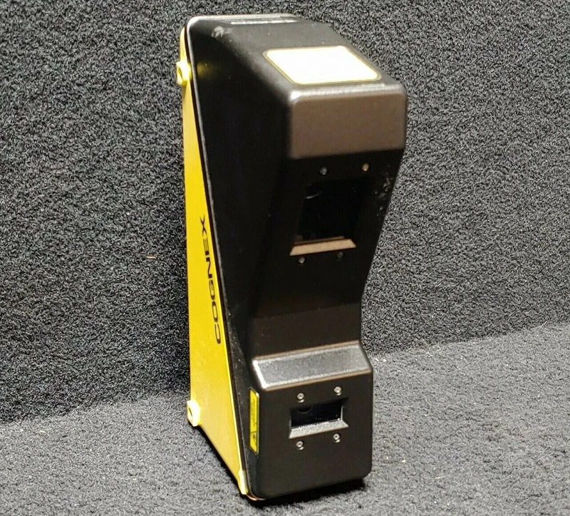 COGNEX DS1050R IN-SIGHT LASER PROFILER DISPLACEMENT SENSOR 821-0116-5R 2 821 0116 5R 0