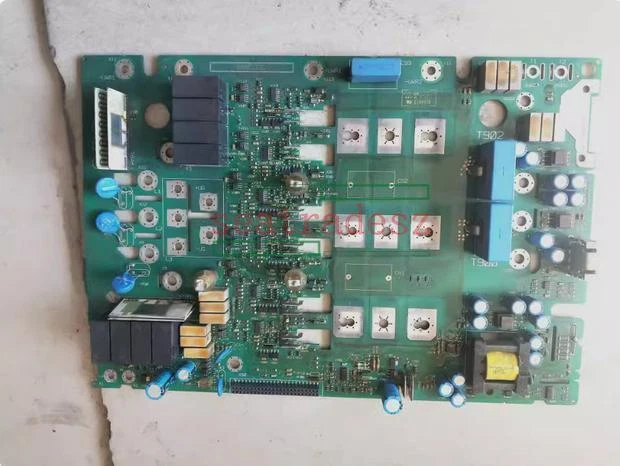 1PCS Used Lenze Inverter drive board 8222LP.3G 8222LP.3G.XX.V004 2 8222LP3GXXV004 0