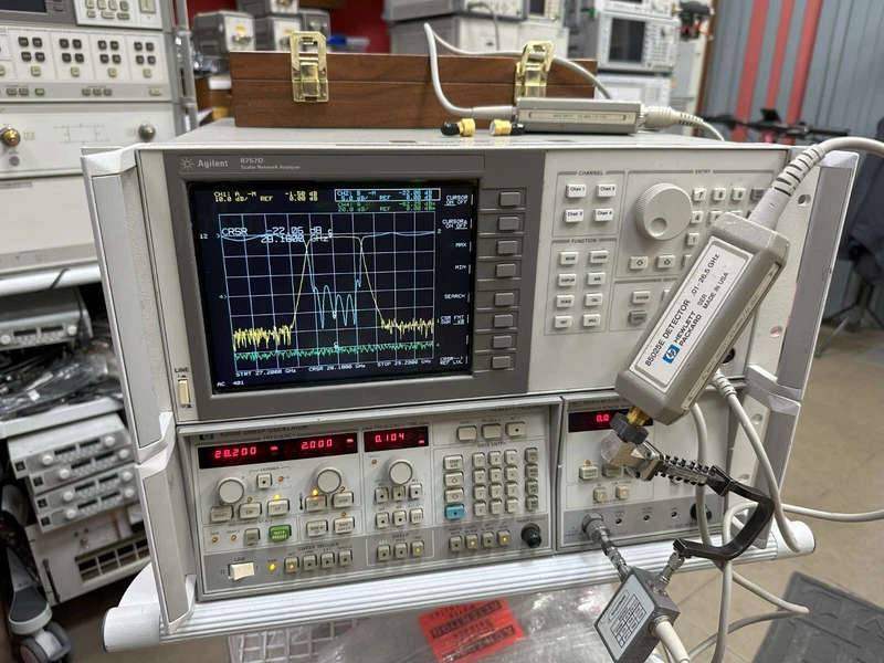 ?? AGILENT 8757D LCD 83597A 10MHz - 40GHz NETWORK ANALYZER, DETECTOR, BRIDGE ?? 2 83597A 0