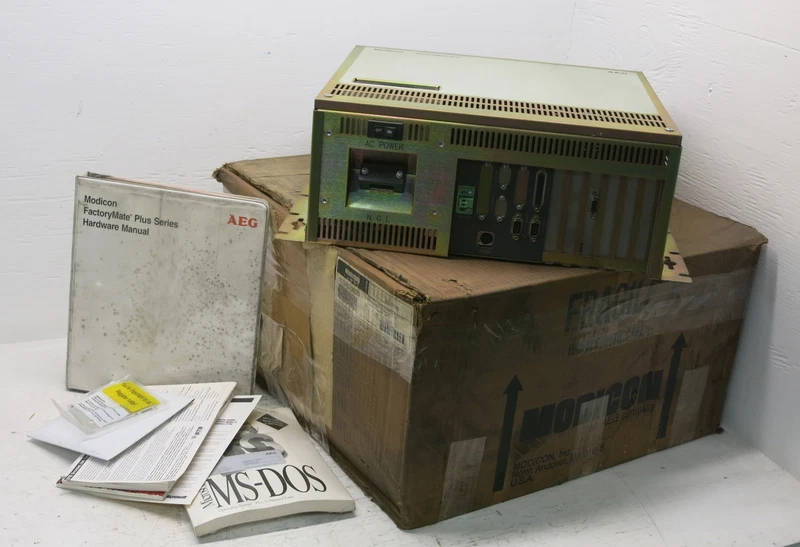 NEW Modicon AEG 557VIC12620 FactoryMate Plus Industrial Computer 91-01102-00 2 91 01102 00 0