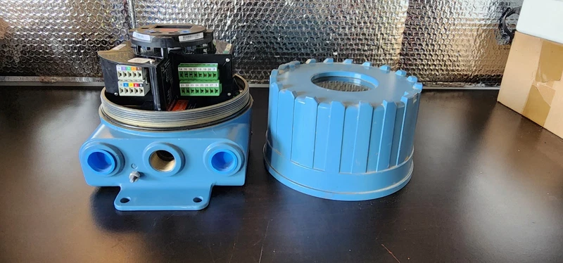 Micro Motion 9739MVD612JEZZZ Remote Flow Transmitter 2 9739MVD612JEZZZ 0