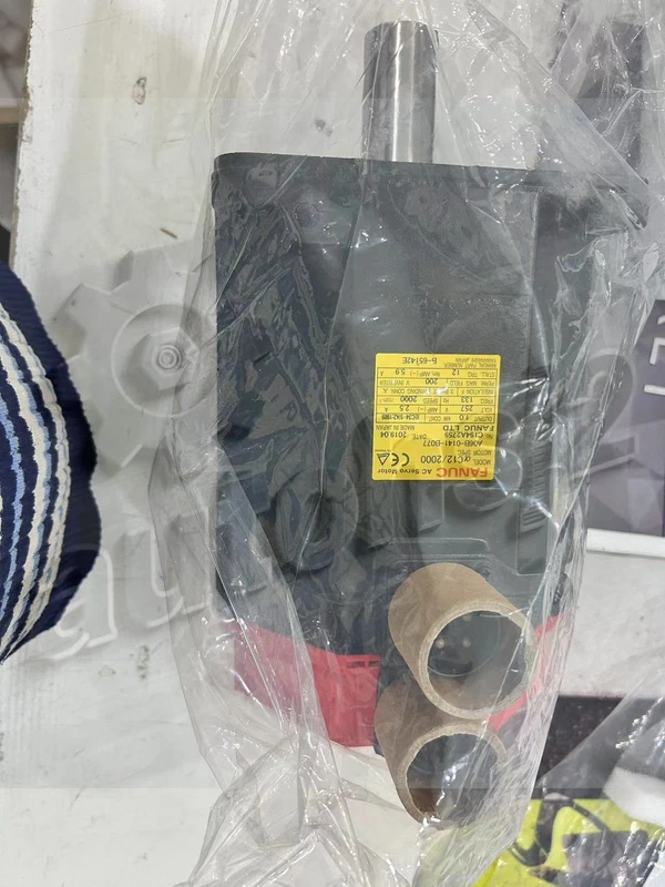ONE Used Fanuc A06B-0141-B077 Servo Motor by UPS 2 A06B 0141 B077 0