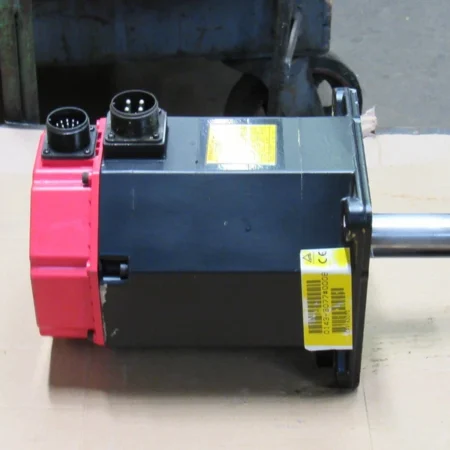 GE FANUC AC SERVO MOTOR A06B-0143-B077#0008 A12/3000 3PH 2.8 KW 3000RPM 155V