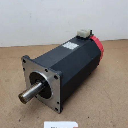 GE Fanuc A06B-0502-B005 #7008 AC Servo Motor Old Stock shelf wear rust Scratches