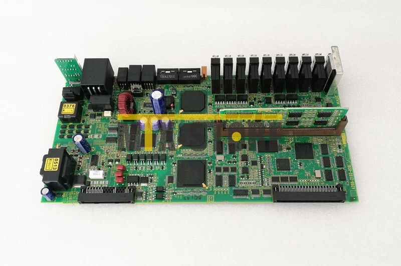 1pcs Brand New ones A20B-2102-0207 Fanuc Drive side panel 2 A20B 2102 0207 0