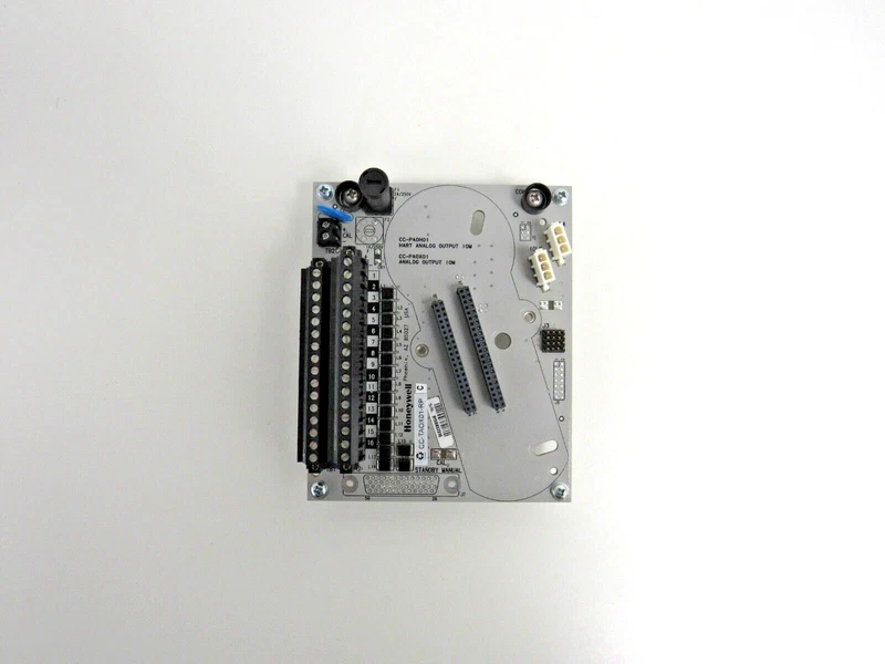 Honeywell CC-TAOX01-RP Analog Output IOTA A-2 2 CC TAOX01 RP 0