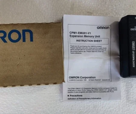 OMRON CPM1-EMU01-V1 / CPM1EMU01V1 (NEW IN BOX)