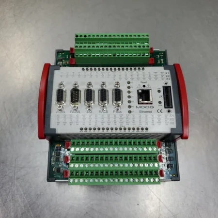 MOOG D136-001-007 SERVO CONTROLLER MODULE (REFURB) 3E-35