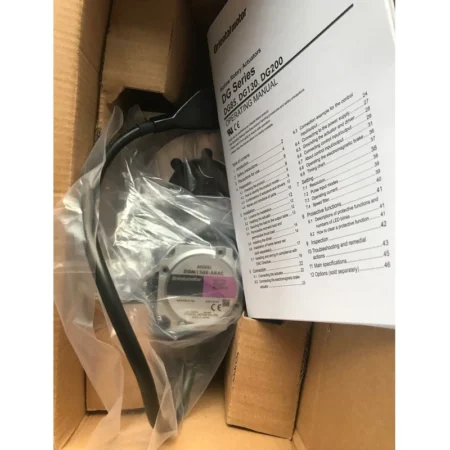 1PC New VEXTA Oriental Motor DGM130R-ARAC Motor Expedited Shipping