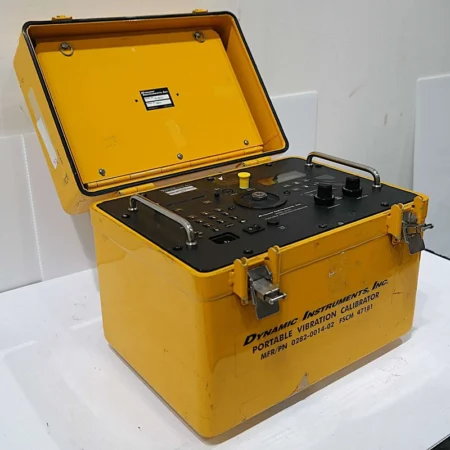 Dynamic Instruments DI-811A Portable Vibration Calibrator/3 Hz to 10 kHz