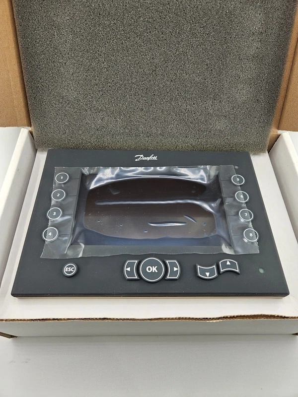 DANFOSS DP600 SA CA KS TFT COLOUR HMI (FAST SHIPPING BY DHL/FEDEX) 2 DP600 0
