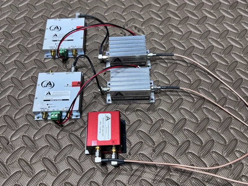 AA OPTO Electronic AMPA-B-34 , DRFA10Y Driver W/ DTSXY-400-1064-005 & cable 2 DTSXY 400 1064 005 0
