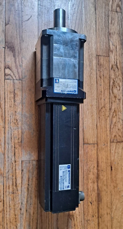 EMERSON SERVO MOTOR DXE-4120C AND 87-103-07 GEARHEAD 2 DXE 4120C 0