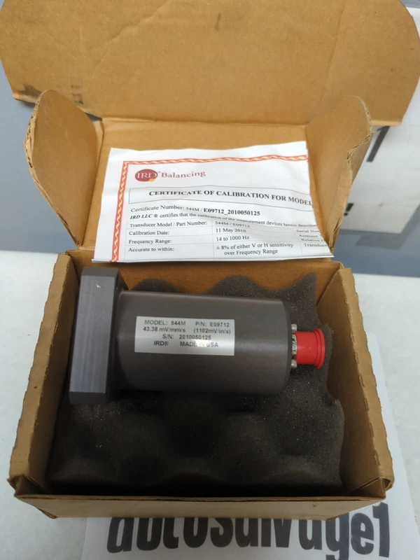 IRD,E09712,MODEL 544M VELOCITY PICK UP TRANSDUCER NOS 2 E09712 0