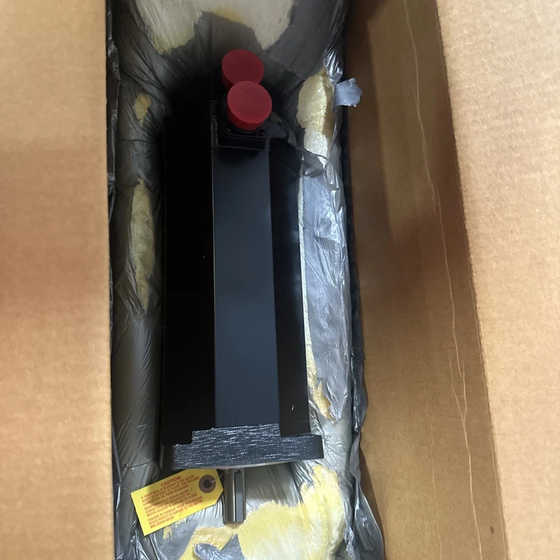 ALLEN BRADLEY F-4075-R-H00AA SERVO BRUSHLESS MOTOR 2 F 4075 R H00AA 0