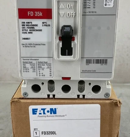 NEW EATON FD3200L CIRCUIT BREAKER 200 A 3P 600V FREE 2-DAY SHIPPING BUY NOW
