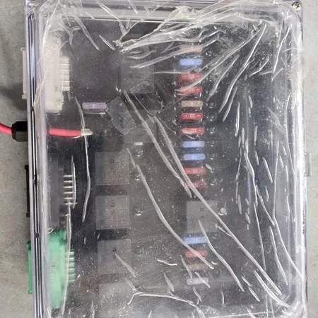 McNeilus 1545742 GB-267-101 Power Distribution Module