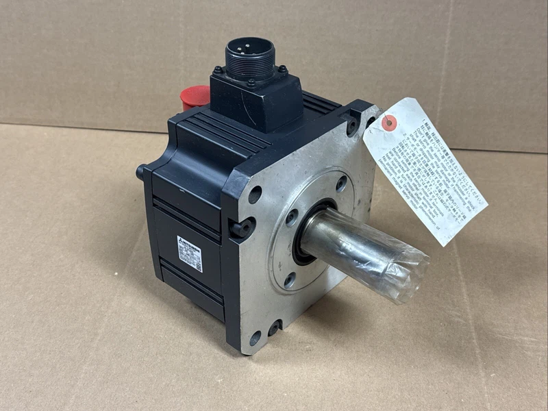 NEW SURPLUS Mitsubishi HC-SFS202 AC Servo Motor 3AC 138V 2kW FAST SHIPPING 2 HC SFS202 0
