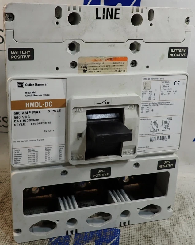 Cutler-Hammer Circuit Breaker FRAME HLDDC3600F 600A 3 Pole 35kA @ 600VDC 2 HLDDC3600F 0