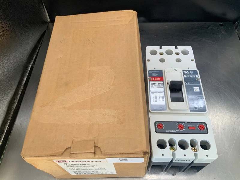 Cutler-Hammer HMCP250F5C Feed-Thru 600V 250A 3-Pole Circuit Breaker 35kA@480V 2 HMCP250F5C 0