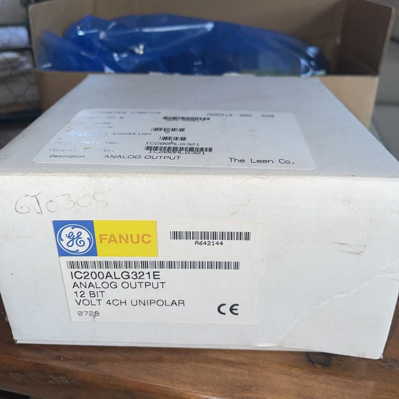 GE Fanuc IC200ALG321E Analog Output 12 Bit volt 4 CH unipolar 2 IC200ALG321E 0