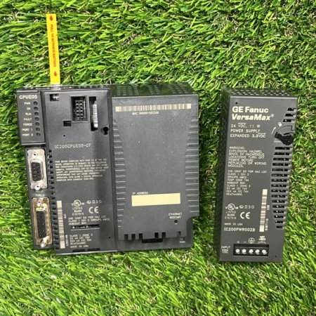 GE Fanuc IC200CPUE05-CF VersaMax New + GE Fanuc VersaMax Power Supply