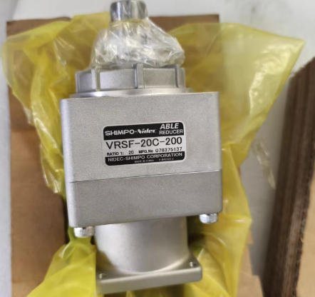 PANASONIC AC SERVO MOTOR VRSF-20C-200