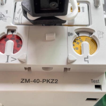 MOElLER PKZ 2 ZM-40-PKZ2 Motor Starter