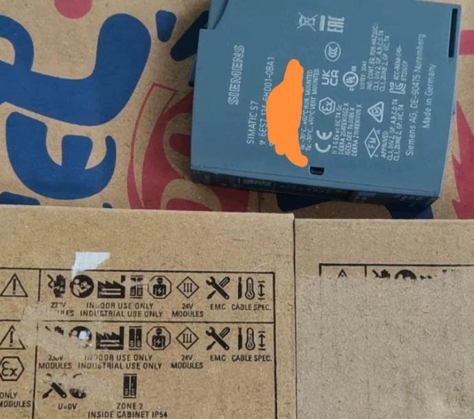 SIEMENS Analog Input Module 6ES7134-6HD01-0BA1 2 6ES7134 6HD01 0BA1