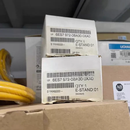 SIEMENS 6ES7972-0BA30-0XA0 Bus Connector