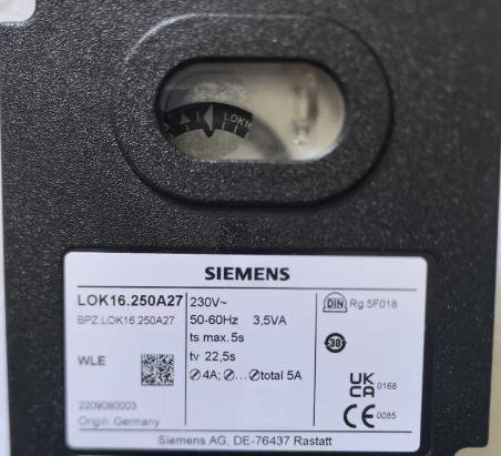 SIEMENS LOK16.250A27 Boiler Program Control Box 2 LOK16.250A27