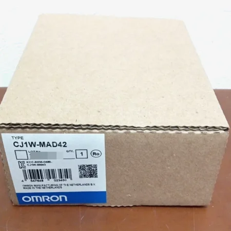 OMRON CJ1W-MAD42 Analog Module