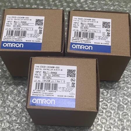 Omron temperature controller E5CD-CX2A6M-000