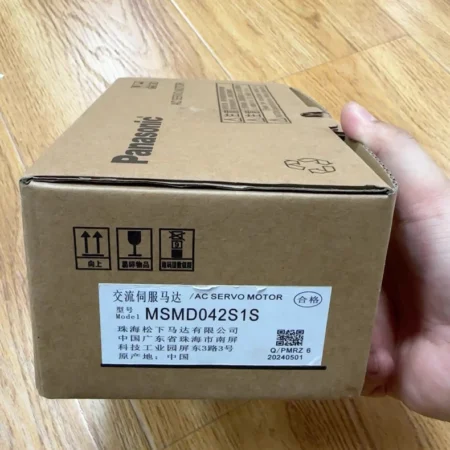 Panasonic Servo Motor MSMD042S1S