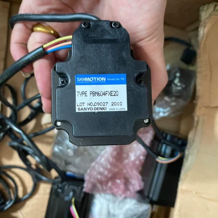 SANMOYION servo motor PBM604FXE2