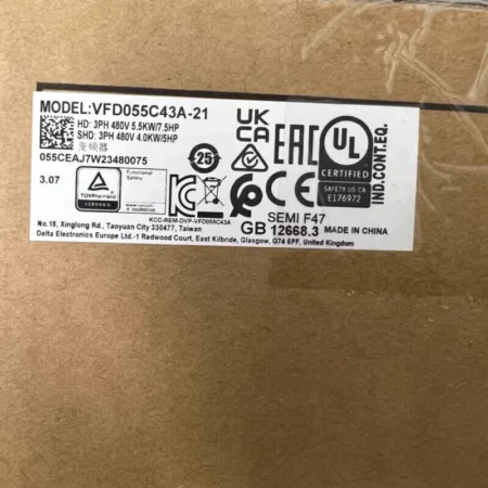 Delta VFD055C43A-21 Inverter