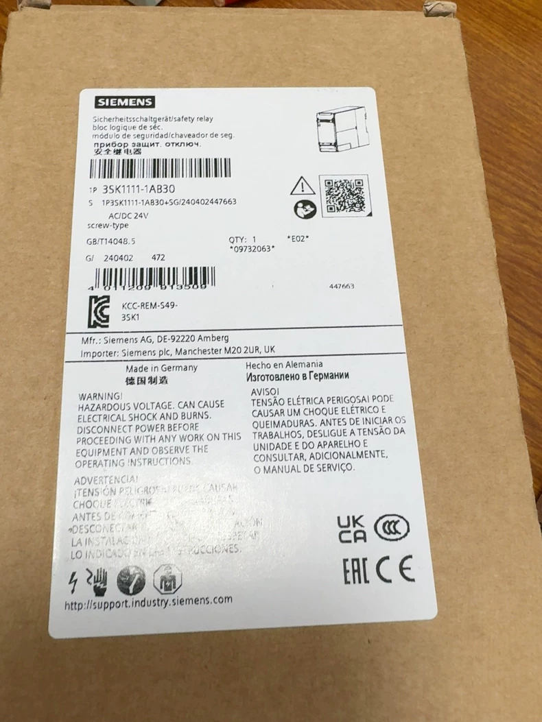 SIEMENS SIRIUS SAFETY RELAY 3SK1111-1AB30 1 3SK1111-1AB30