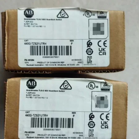 440G-TZS21UTRH