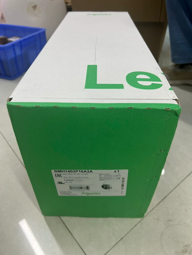 Schneider Electric Schneider Servo Motor BMH1402P16A2A 1 BMH1402P16A2A