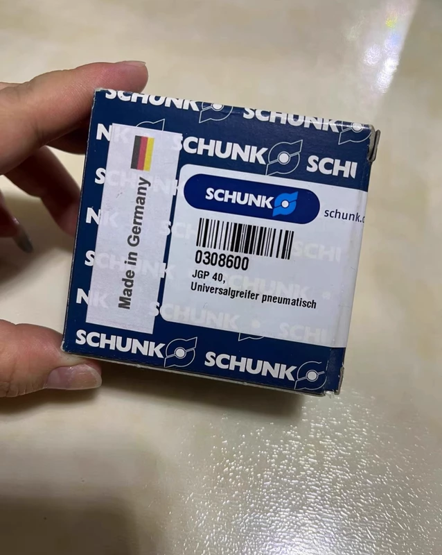 SCHUNK 308600 JGP40 Pneumatic Gripper Jaw for Industrial Automation 1 SCHUNK 308600 JGP40 Pneumatic Gripper Jaw for Industrial Automation