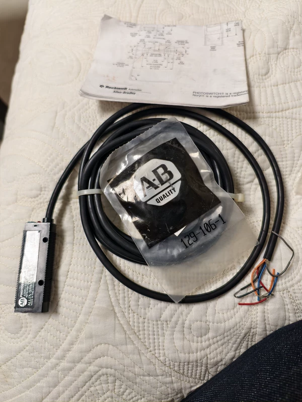 Allen-Bradley 42SRU-6003 Reliable Photoelectric Sensor 1 42SRU-6003