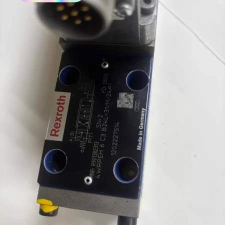 Rexroth Proportional Valve 4WRPEH6C3B24L-3X/M/24A1 - High Response Hydraulic Valve