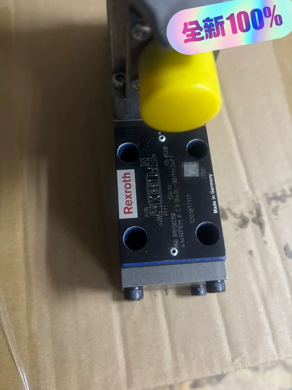 Rexroth Proportional Valve 4WRPEH6C3B40L-30/M/24F1 - Precision Hydraulic Control 1 Rexroth Proportional Valve 4WRPEH6C3B40L-30/M/24F1 - Precision Hydraulic Control