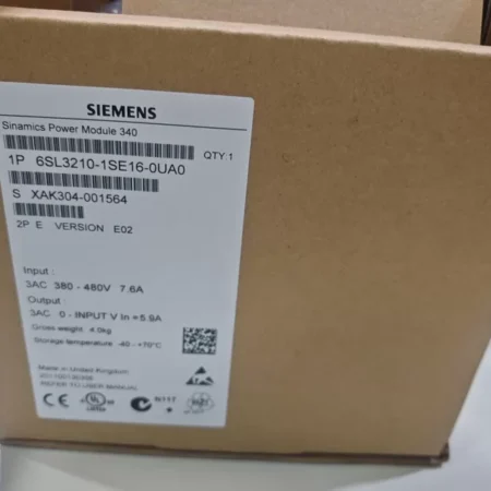 Siemens 6SL3210-1SE16-0UA0 Frequency Inverter - Variable Speed Drive