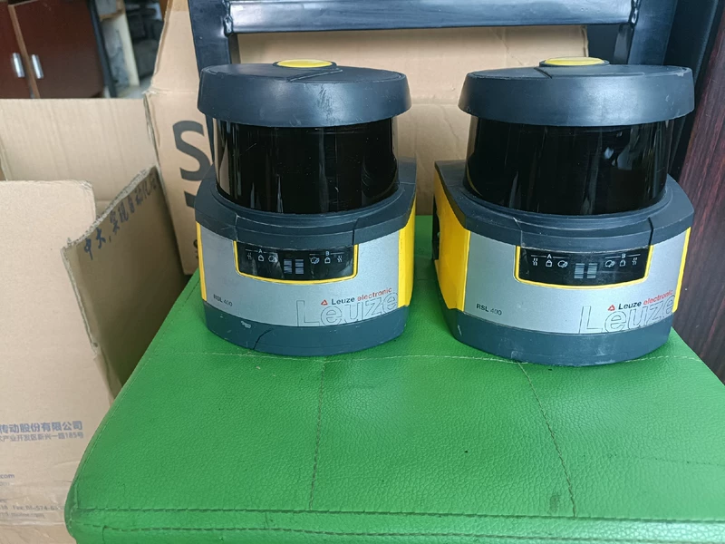 Leuze Safety Laser Scanner RSL410-s Precision Safety Sensor 1 RSL410-s