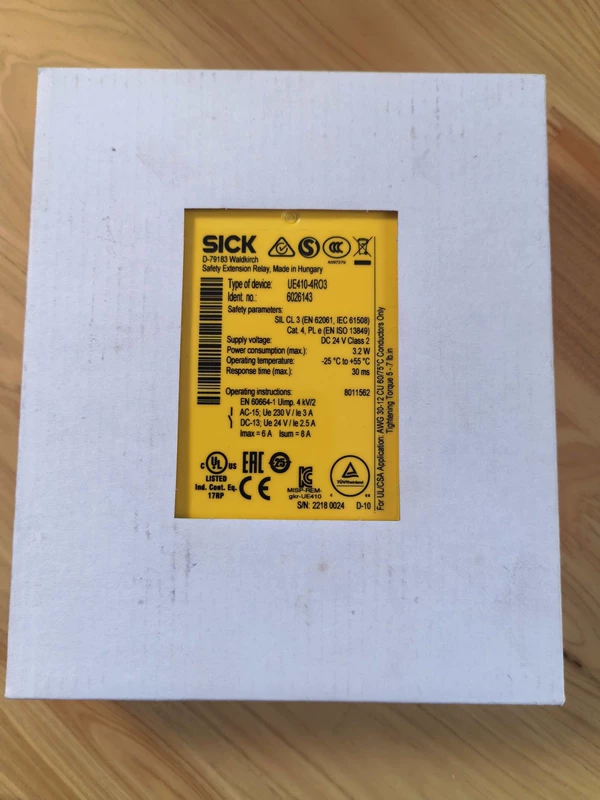SICK UE410-4RO3 Safety Relay - Industrial Safety Control Module 1 SICK UE410-4RO3 Safety Relay - Industrial Safety Control Module